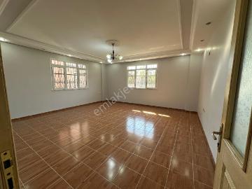 Adana ili, Akdeniz Bölgesi - Balkon, Otopark