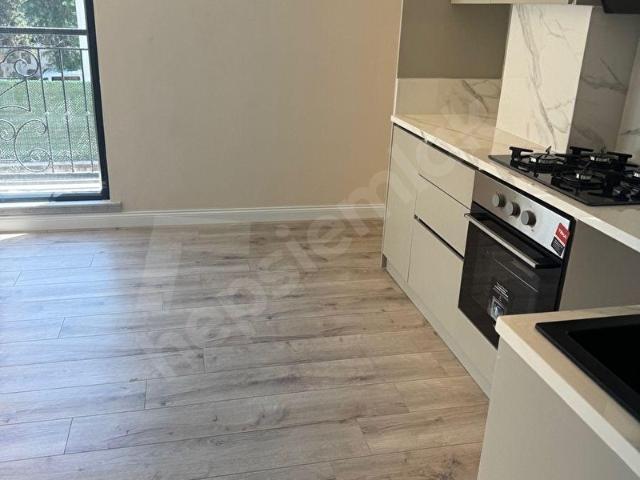 BAHÇELİDE 2+1 YENİ YÜKSEK GİRİŞ KAT KONUMUNDA 11 MİLYON 500 BİN TL