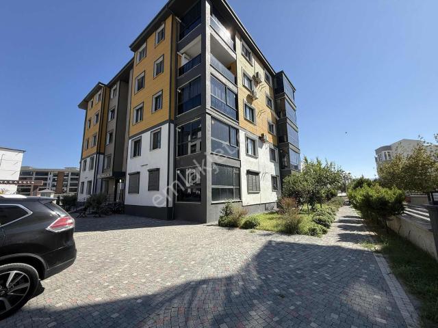 Bahçeli Evler Mah 2+1 Kiralık Daire