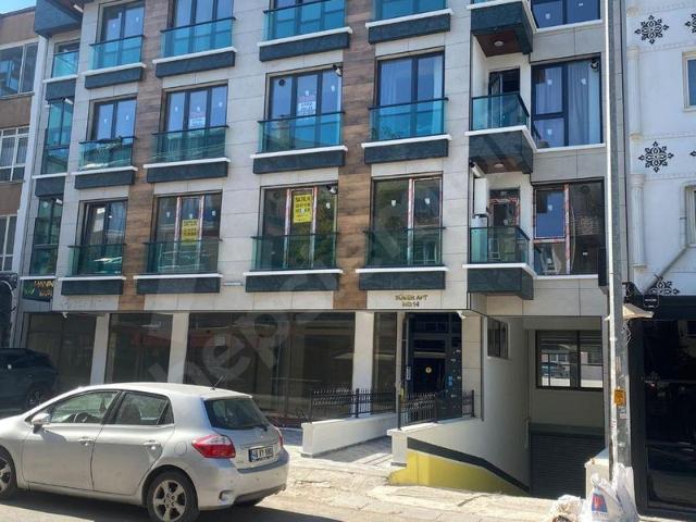 BAHÇELİEVLER BEŞEVLER YAKINI SIFIR BİNADA KATTA 2+1 SATILIK DAİRE