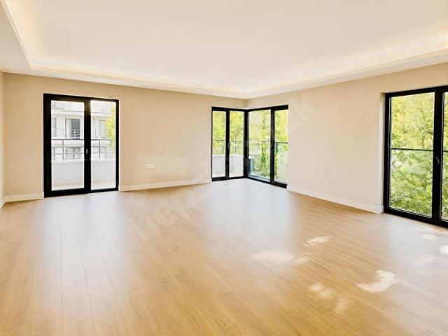 BAHÇELİEVLER DE SATILIK 5+1 DUBLEKS DAİRE FATURALI
