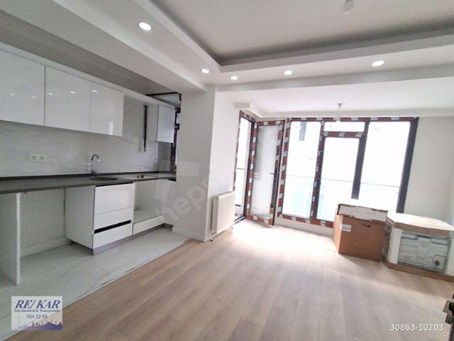 BAHÇELİEVLER DEVLET HAS. YAKINI HÜRRİYET MH. 1+1 55M2 3.KAT SIFIR ASANSÖRLÜ KOMBİLİ ANKASTRELİ DAİRE
