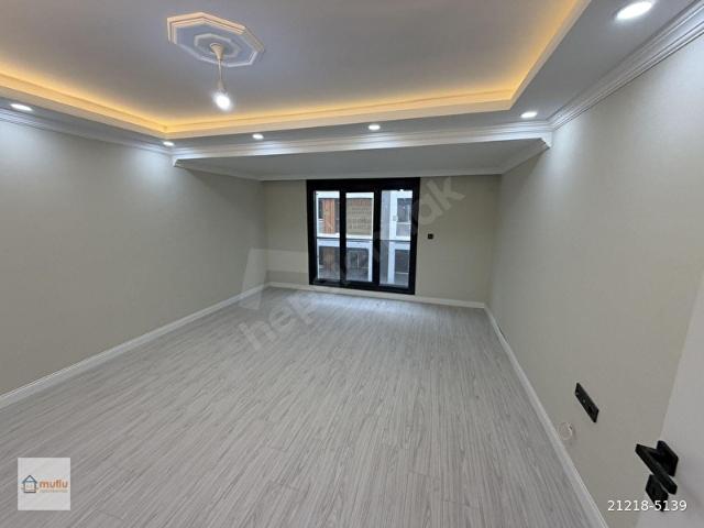 BAHÇELİEVLER FERİTSELİMPAŞA CADDESİ YAKINI, SIFIR. ARAKAT, 3+1 KİRALIK DAİRE