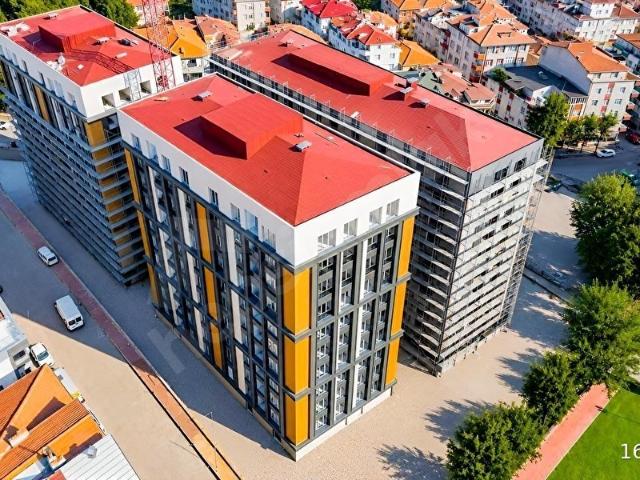 BAHÇELİEVLER GARDEN LİFE'DA SİTE İÇİ 3+1 DAİRELER K.OTPARK 9.KAT