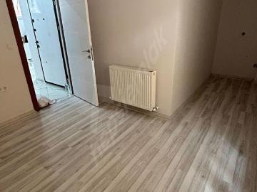 BAHÇELİEVLER HÜRRİYET MAHALLESİ'NDE 1+1 KİRALIK DAİRE