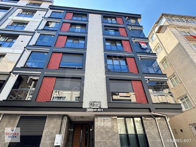 BAHÇELİEVLER SİYAVUŞPAŞA'DA 2+1 SATILIK DAİRE
