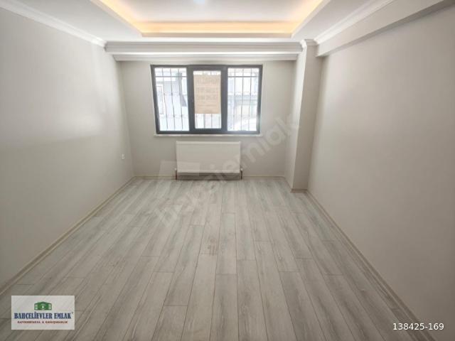 BAHÇELİEVLER SOĞANLIDA SIFIR 2+1 UYGUN FİYATLI LÜKS DAİRE