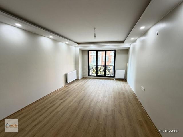 BAHÇELİEVLER UEFA KUPASI YAKINI, SIFIR, ARAKAT, KREDİYE UYGUN, 2+1 SATILIK DAİRE