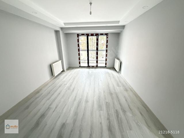BAHÇELİEVLER YAYLA MERKEZDE, SIFIR BİNADA, GÜNEY CEPHE, ARAKAT, KREDİYE UYGUN, 3+1 SATILIK DAİRE