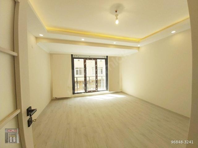 BAHÇELİEVLER YAYLA CAMİ YANI SIFIR EBEVEYN BANYOLU 3+1 KİRALIK 2.KAT DAİRE