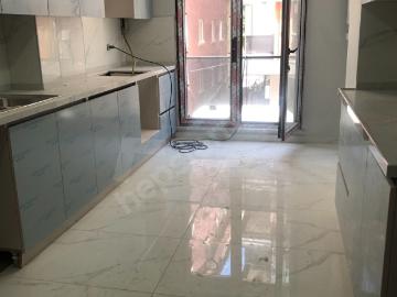 BAHÇELİEVLER YAYLADA 1.KAT 5.KAT SIFIR KİRALIK ASANSÖRLÜ DAİRE 98 M2 2+1