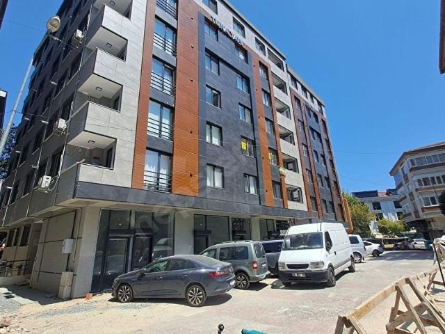 BAHÇELİEVLER YAYLA'DA 70m2 YENİ BİNADA 2+1 KİRALIK DAİRE