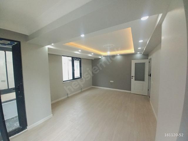 BAHÇELİEVLER YENİBOSNA ÇOBANÇEŞME MH SATILIK 90m 2+1 DAİRE KAT 2