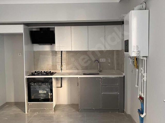 BAHÇELİEVLERDE EN GÜZEL KONUMDA 1+1 SATILIK DAİRE