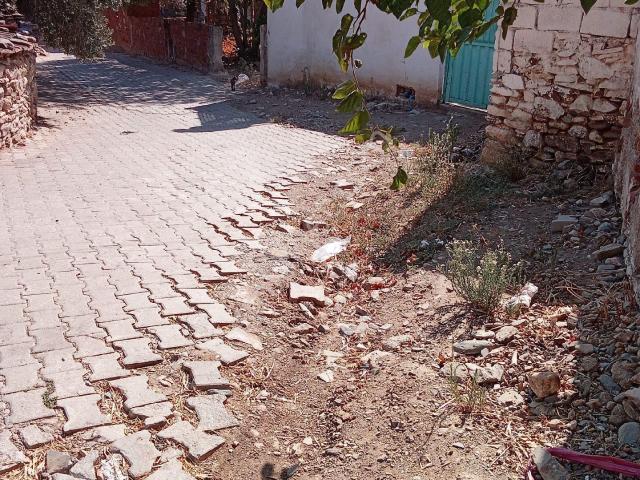 Bahçeli Köy Evi