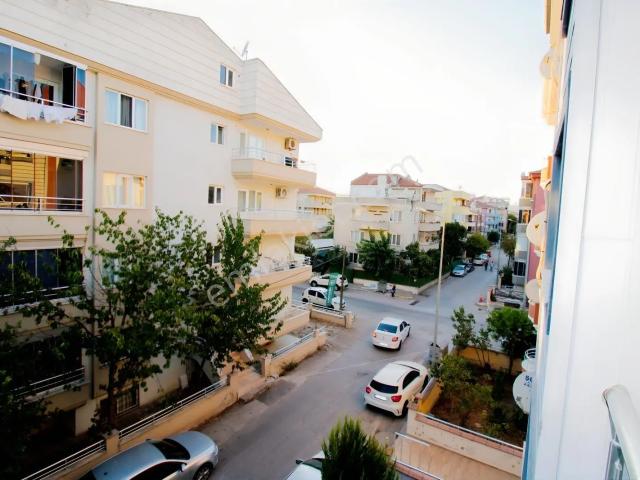 Bahçelievler Çarşamba Pazari Yanı Ara Kat 2+0 Kiralık Daire