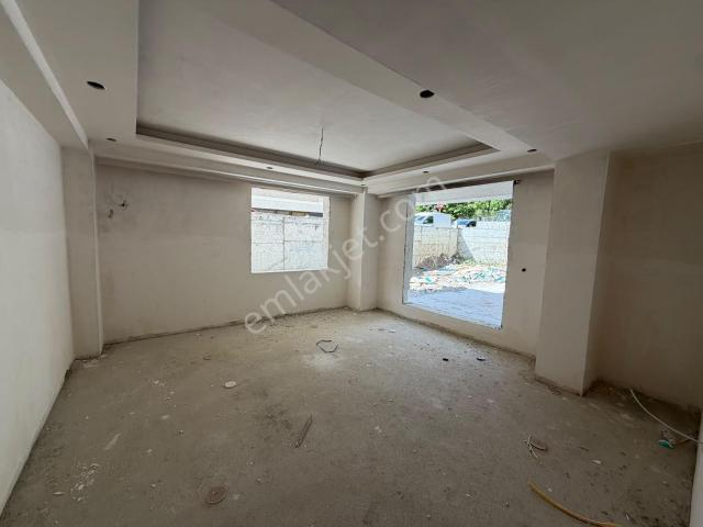 Bahçelievler Basın Sitesi Yakını Sıfır 1+1 Düz Giriş K.oto Park