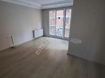 Bahçelievler D. Hastanesi Ve Mahmutbey Cd. Yakını Geniş 2+1!