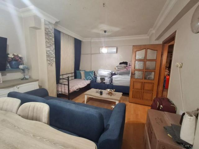 Bahçelievler,de Kiralık Daire Y.giriş