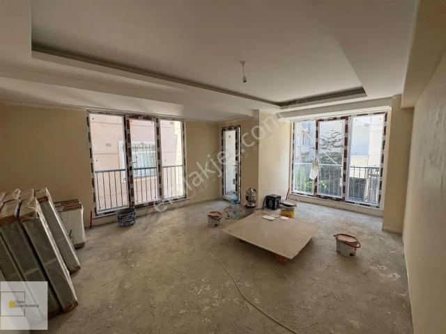 Bahçelievler Fevzi Çakmak Mah. 3+1 110 M² Kiralık Daire