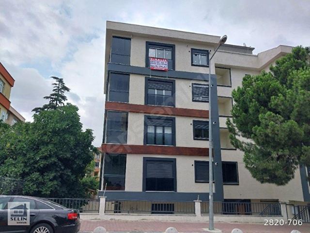 Bahçelievler k.has arkası metro m.büse yürüme 5 dk YENİ SIFIR 145 m2 bürüt 3+1