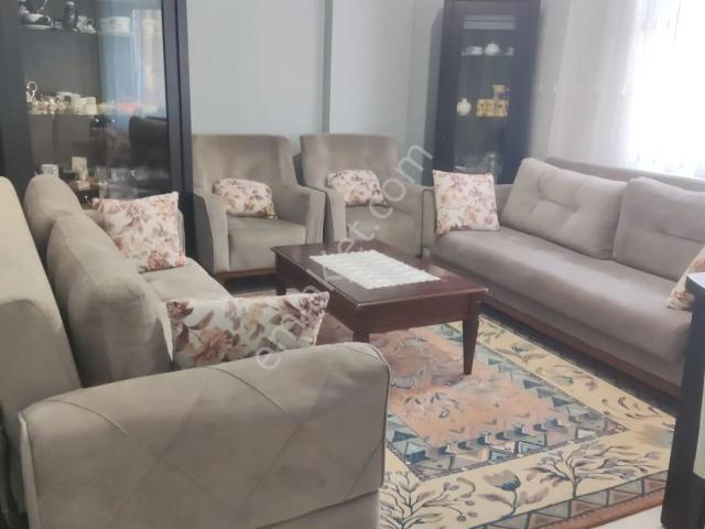Bahçelievler Hürriyet Mahallesinde/3+1/100m2/2.kat Satılık Daire