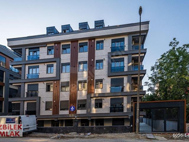 Bahçelievler Çörek Otu Sk.da Sıfır 3+1 Kiralık 110 m 5. Kat
