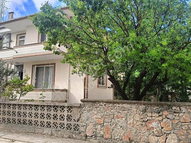 Bahçelievler Mah. Satılık Villa|vadi Emlak