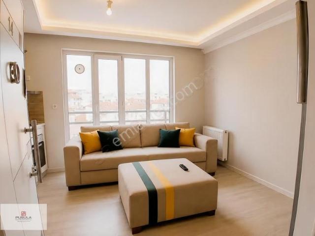 Bahçelievler Mahallesinde Eşyalı 1+1 Kiralık Daire
