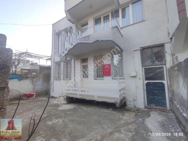 Bahçelievler Mahallesi'nde Satılık 2 Katlı Mustakil Ev
