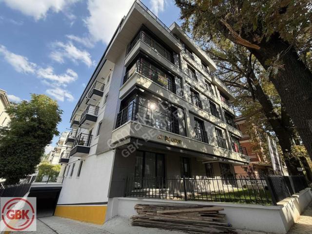Bahçelievler Metroya 200 Metre | Kapalı Otoparklı 2+1 Daire
