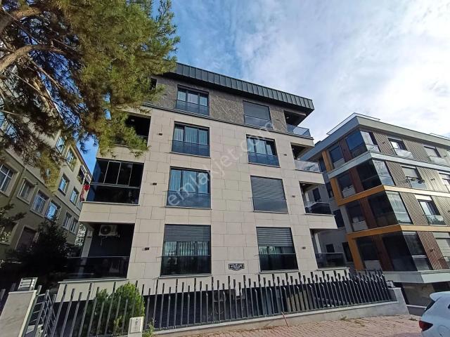 Bahçelievler Medicana Hastanesi Yakını 2+1 Kiralık Daire
