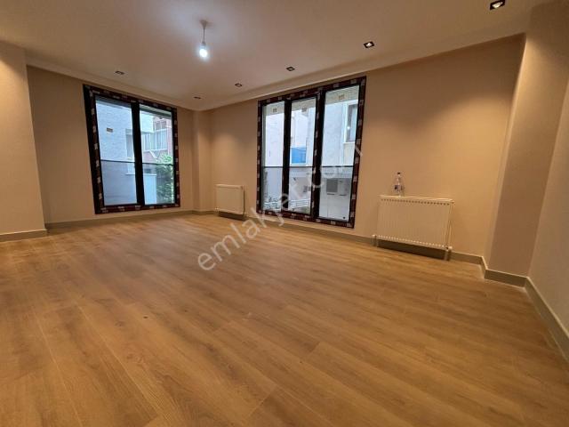 Bahçelievler Merkez Mah. Sıfır Binada 2+1 100m2 Yükseķ Giriş