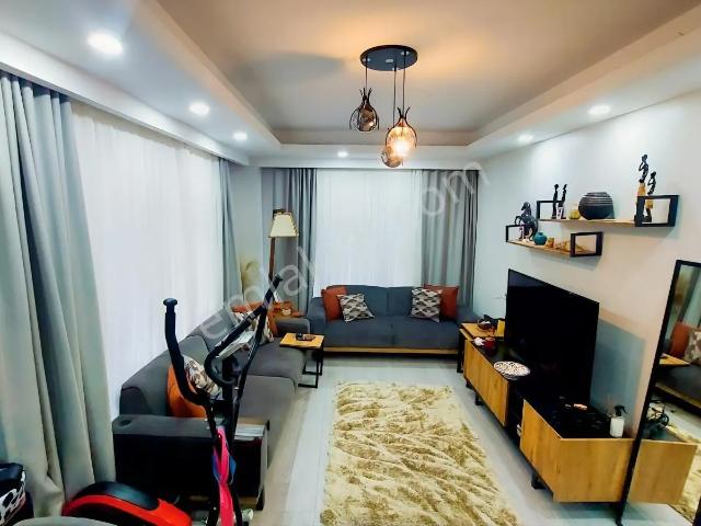 Bahçelievler Merkezde 3 Yıllık Binada Kiralık 2+1 Şık Daire