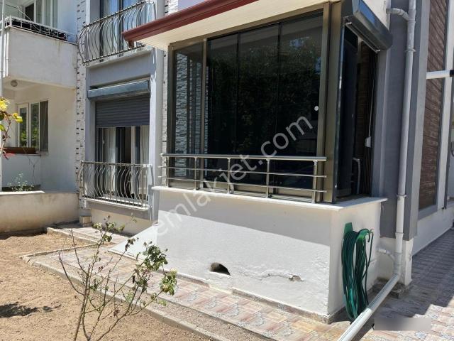 Bahçelievler Merkezde Yüksek Giriş Yeni Ön Cephe Doğalgazlı Eşyalı 1+1 Daire