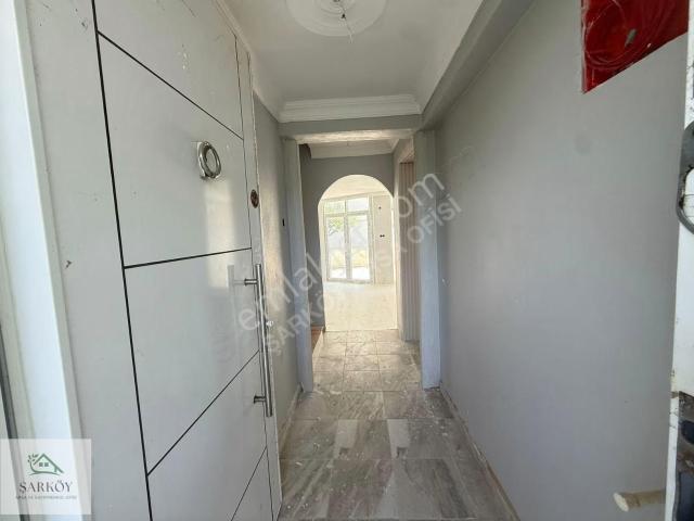 Bahçelievler Mh Denize Sıfır Site İçerisinde Kiralık 4+1 Villa