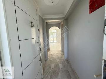 Bahçelievler Mh Denize Sıfır Site İçerisinde Kiralık 4+1 Villa