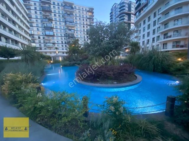 Bahçelievler Nef'te Rezidans Daire 120 M² 18. Kat 2+1 Teraslı