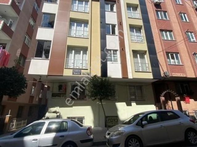 Bahçelievler Soğanlı Mahallesinde Kiralık Bahçe Katı Daire