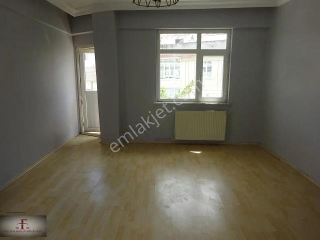 Bahçelievler Soğanlı Mahallesinde Kiralık 3+1 Daire