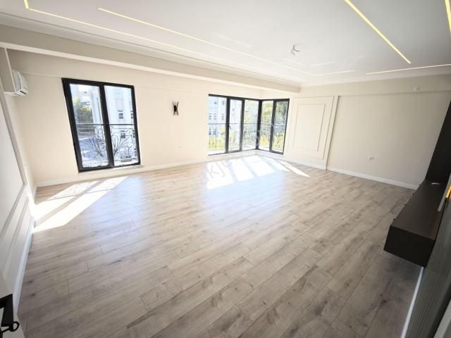 Bahçelievler Satılık Yeni,daireiçi Asansör,otopark,lüx 4+1 Daire