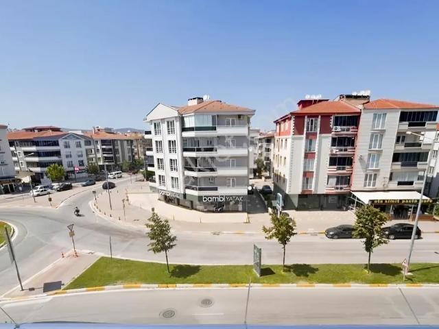 Bahçelievler Savaştepe Cad. 3+1 125 M² Ofis/konut Kiralık