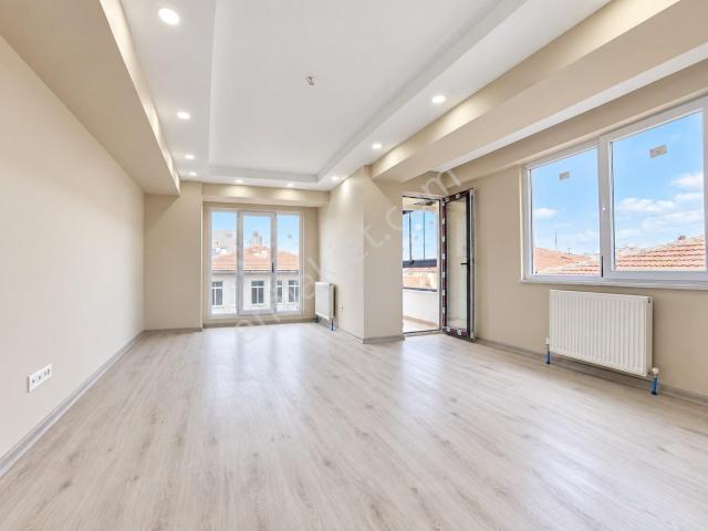 Bahçelievler Siyavuşpaşa Fizik Tedavi Karşısı|sıfır 2+1 Daire
