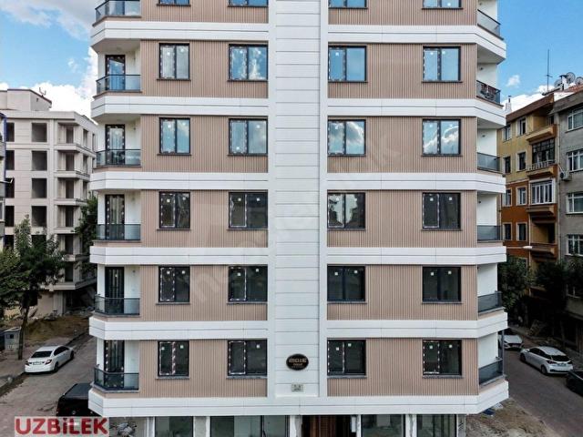 Bahçelievler Siyavuşpaşa'da Sıfır 2+1 Balkonlu Köşe Bina