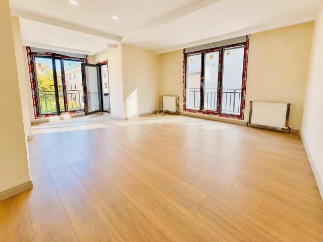 Bahçelievler Röntgen Sokakta Sıfır Binada Ara Kat 3+1 Kiralık