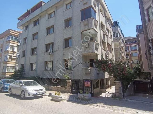 Bahçelievler Talatpaşa Caddeye Yakın Asansörlü 2+1 Satılık Daire