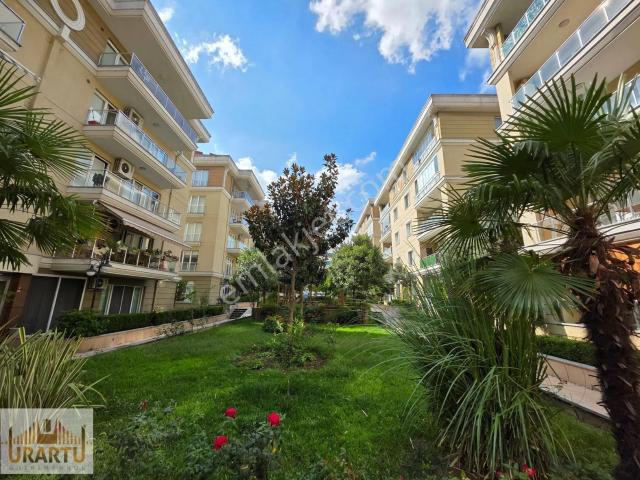 Bahçelievler Yasemin Konakları 2 Kiralık 3+1 145m2 Net Daire