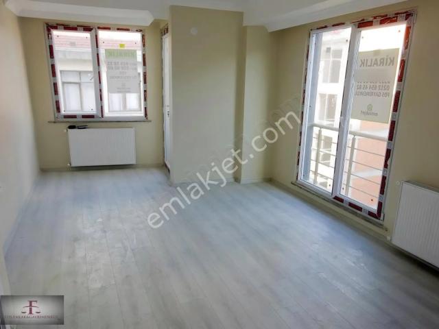 Bahçelievler Yenibosna Zafer Mah.kiralık 2+1 Daire