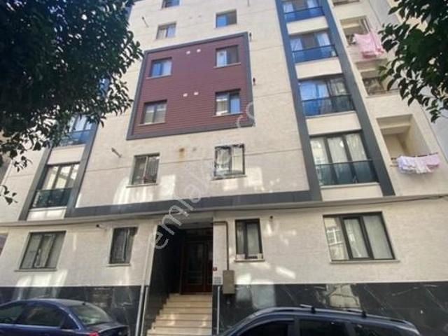 Bahçelievler Yenibosnada 4 Yıllık Dubleks Daire