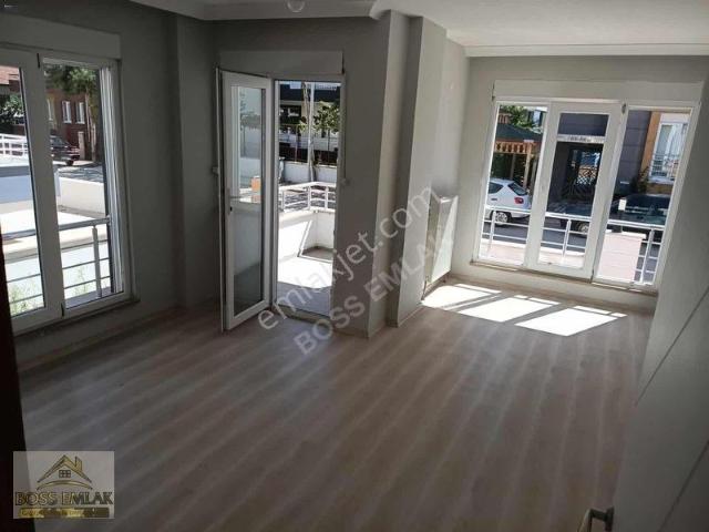 Bahçelievlerde 1. Kat | Asansörlü | Cam Balkonlu | 100 M² 2+1